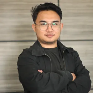 Andrew - Associate Security Analyst